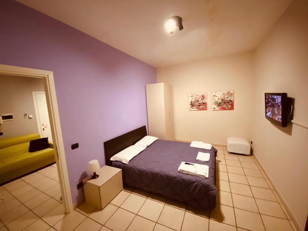 Hh Hermoso Housing Valenza Exterior photo