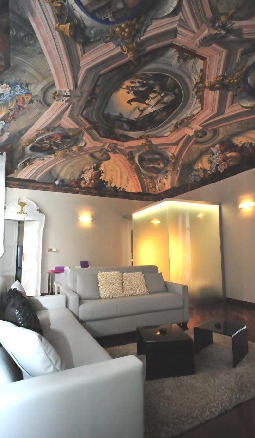 Hh Hermoso Housing Valenza Exterior photo